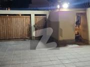 Get This Amazing Prime Location 1000 Square Yards House...
