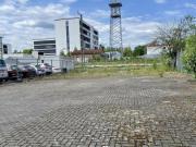Gewerbegrundstück in zentraler Lage zu verkaufen /...