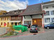 Gewerbehaus mit 430 m² Nutzfläche mitten in Läufelfingen