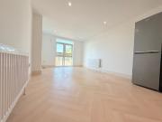 GH5 Newly Renovated BED 3rd Floor Flat Kilburn
