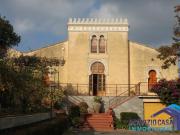 Giarre 15 vani 750mq