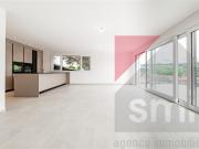 Giebelvilla mit schönem Flur