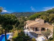 GIGARO VILLA 6 CHAMBRES PISCINE VUE MER