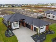 Gino’s Show Home In Taylor Farm