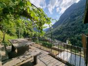 Gioiello nel verde Juwel im Grünen
