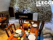 Gites, chambres d'hotes de 395 m2 sur 3 niveaux cave...