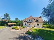Givry 71 Maison à vendre de 250.43 m² 6 pièces terrain...