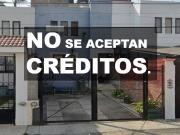GJL. CASA ADJUDICADA EN VENTA EN LA CALLE DE FERREL 72...