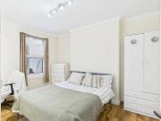 Gladstone Place, Brighton BN2, 3 bed flat to rent,...