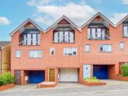 Gladstone Street, Carlton, Nottingham, NG4 1EL |...