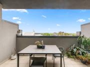 Glamorous Dual Level Loft With A Huge Rooftop Terrace:...