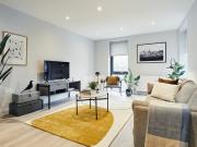 Glasgow City, 8Db, UK G5, 3 bed flat to rent, £2,090 pcm...