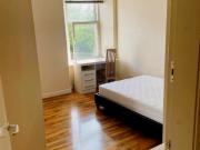 Glasgow rental 2B1B separate bathroom near Glasgow...