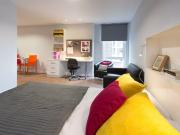 Glassyard Building, London Has an Apartment