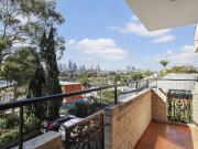 Glebe, 19/9a Cook Street
