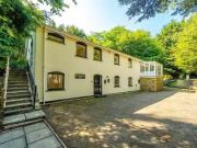 Glen Lane House, 3 Glen Road Glen Lane House, 3 Glen Road