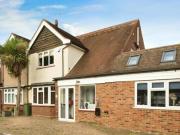 Glen Rise, Woodford Green, 4 Bedroom Semi detached