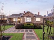 GLENBURNIE C.1954 A LIFETIME OF LUXURY & LIFESTYLE IN...