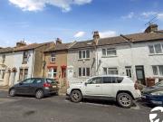 Glencoe Road, Chatham, Kent ME4, 4 bedroom terraced...