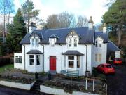 Glenquoich, Glen Road, 6 Bedroom Detached
