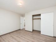 Glenwood 2 Bedroom Apartment for Rent at 9710, 156...