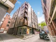 'Global House' *Price Reduced* Large Studio with...