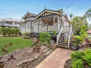 Glorious Character Filled Queenslander on 809sqm LMR Zoned