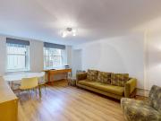 Gloucester Place, London W1U, 2 bed flat to rent, £3,250...