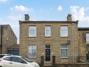 Golcar, Leymoor Road, Huddersfield, 2 Bedroom End