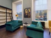Gold Studio E Has an Apartment