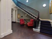 Gold Studio H Has an Apartment
