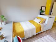 Gold Studio Plus, at iQ East Court