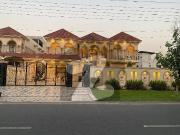 Golden Opportunity 5 Marla Luxury House For Sale...