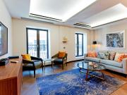 Golden Square, London W1F, 2 bed flat to rent, £19,315...