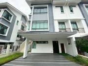 Golf East Horizon Hills 25 Storey SemiDetached Unblock...