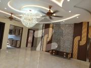 Good Location In Garden Town Phase 3 House Sized 10...