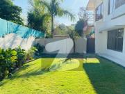 Good Looking House is for Rent in F 7