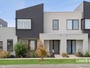 Good Vibes Live Here