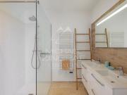 Gordes Grande maison de vacances avec piscine