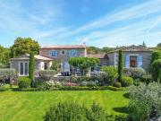 Gordes Superbe maison en pierres proche du villa