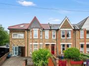 Gordon Avenue, St Margarets, 2 Bedroom Flat