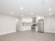 GORGEOUS 2 BEDROOM LOWER UNIT IN WELLAND