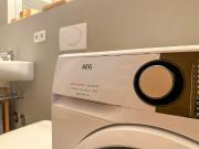 Gorgeous 2 room flat in Mitte with balcony, Berlin...