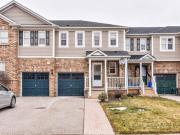 Gorgeous 3 B R Freehold T House With Fin W O Bsmt In...