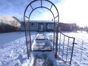 Gorgeous 3 Bedroom Home, Great Family Neighbourhood!