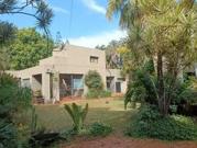 gorgeous 5 bedroom family home on th.