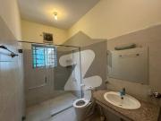 Gorgeous 5 Marla House For rent Available In Bahria Town...