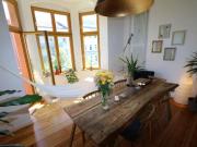 Gorgeous, bright, & spacious 2 bedroom home in...