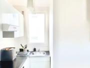 Gorgeous Center Secured and conveniently located, Paris...