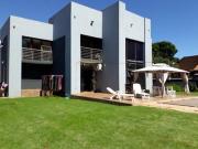 gorgeous double story 6 bedroom hous.